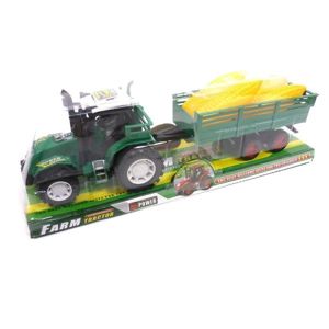 Traktor s vlečkou a kukuricou